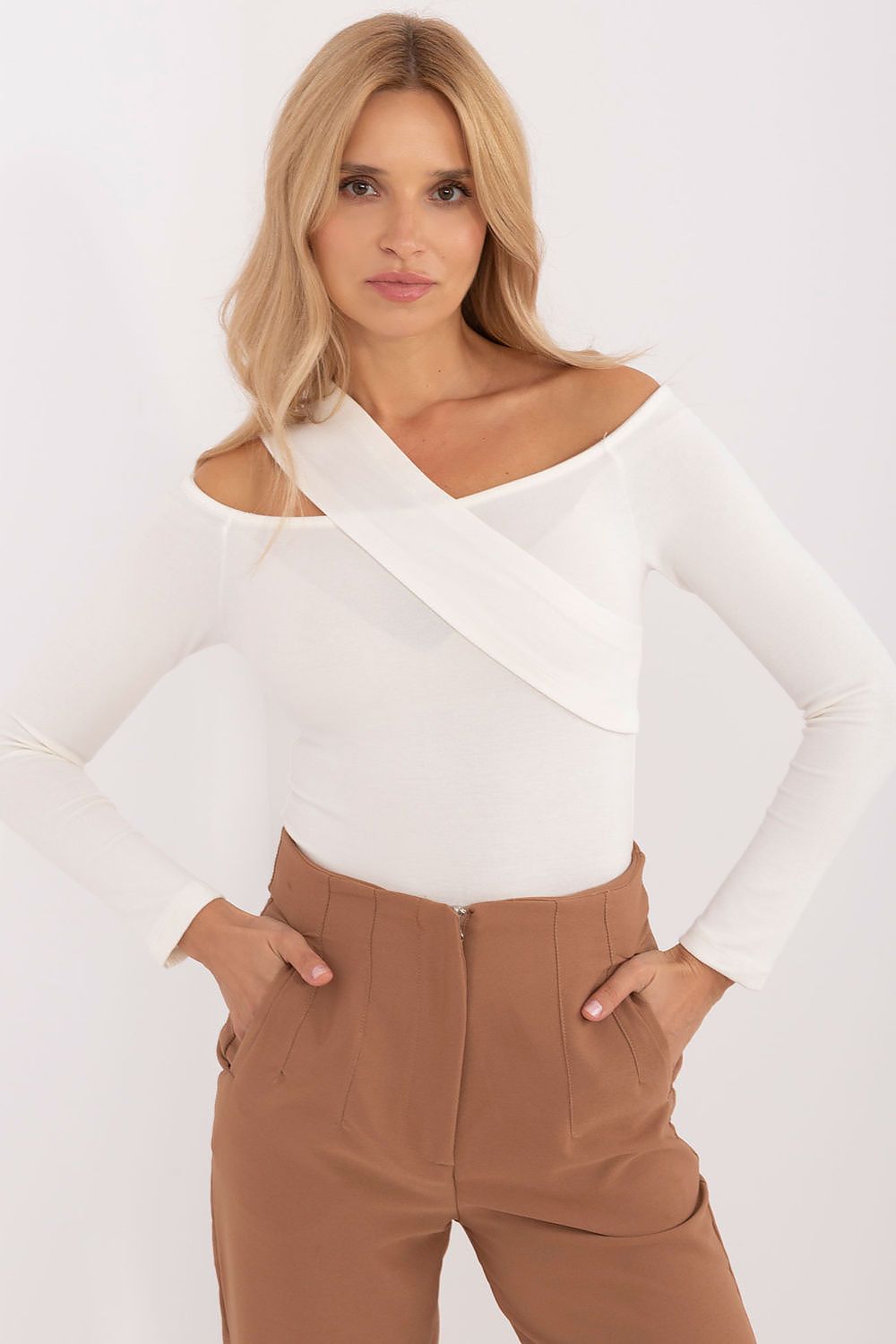 blouse model 215780 Factory Price